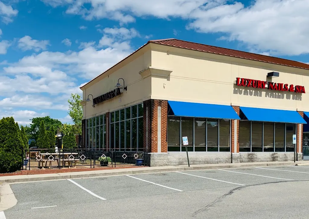 Luxury Nails & Spa — Nail salon in Glen Allen